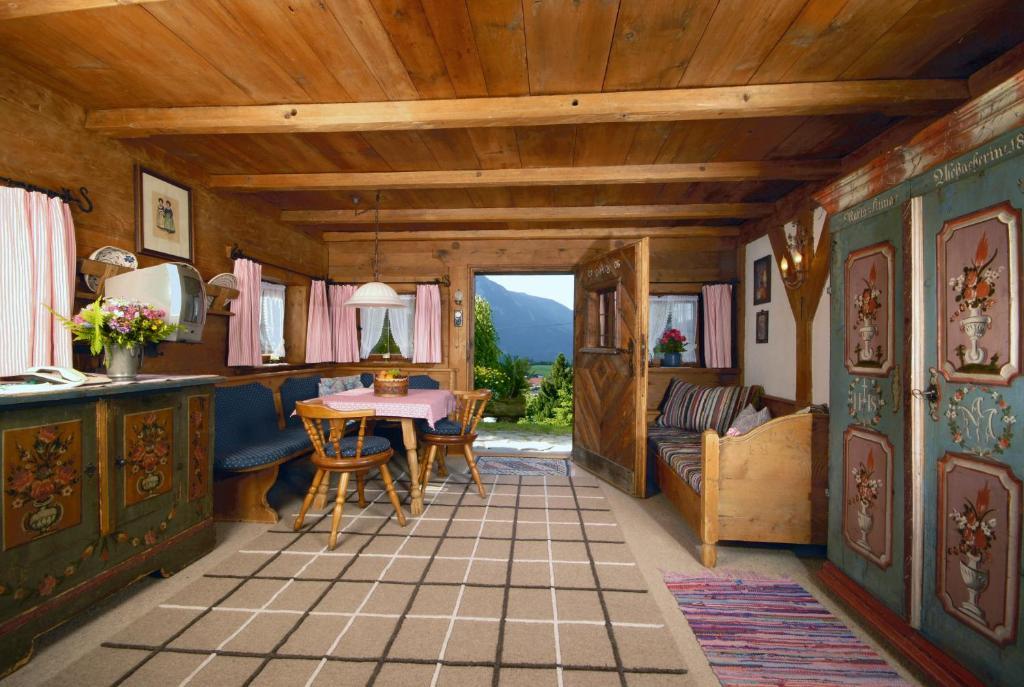 Ferienhaeuser Reither Almen ライト・イム・アルプバッハタール 部屋 写真